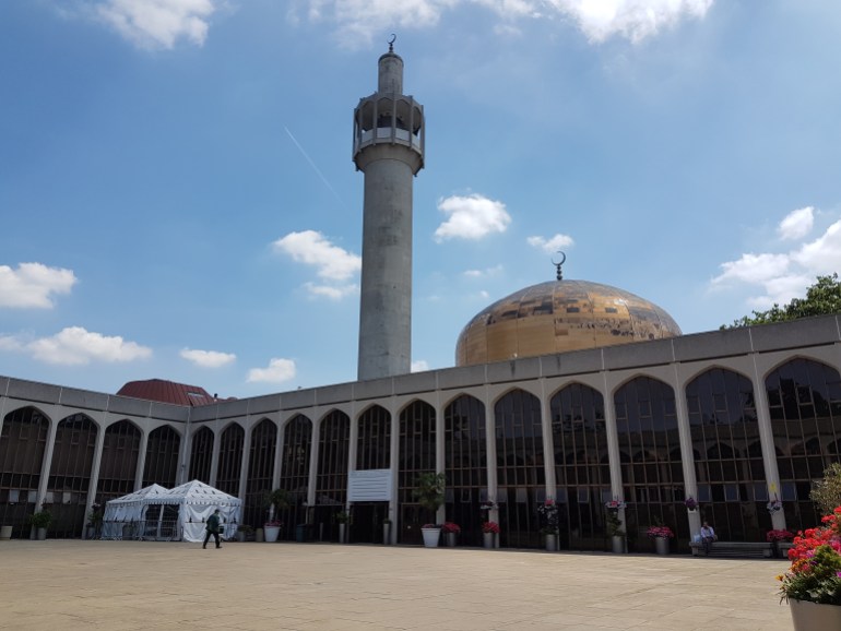 london / england - february 18th 2009: front exterior of regents park central mosque & cultural centre showing the golden dome, courtyard & minaret for call to prayer. closed at due to coronavirus