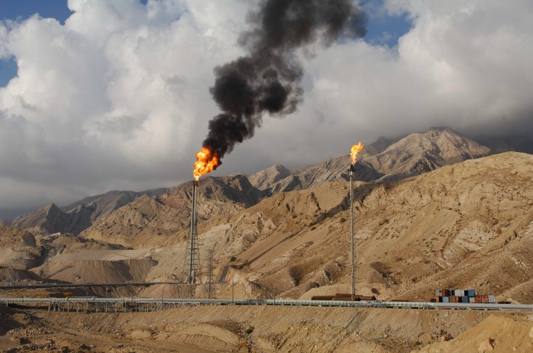 north dome field is a natural gas condensate field located in the persian gulf. it is the world's largest gas field, shared between iran and qatar.