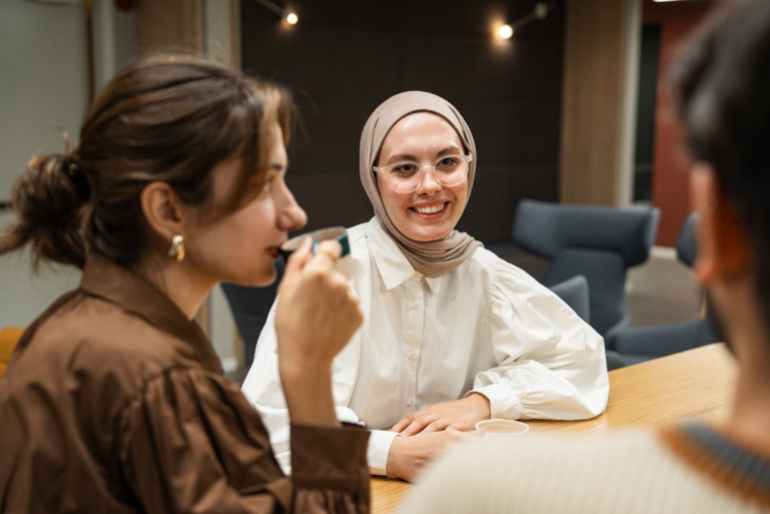 التفاعل البشري