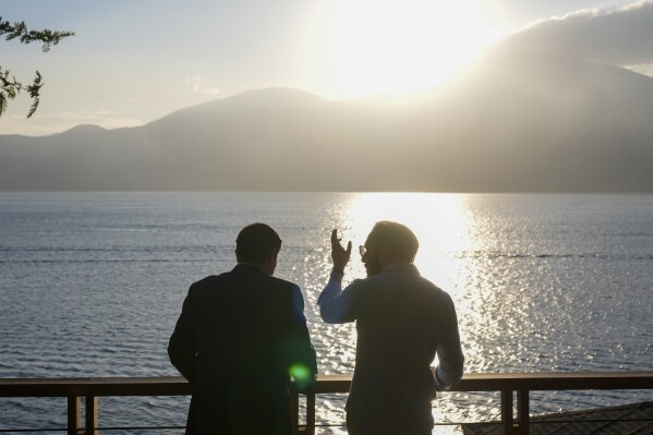 u.s. secretary of state marco rubio, left, meets with president nayib bukele at his residence at lake coatepeque, el salvador, monday, feb. 3, 2025. (ap photo/mark schiefelbein, pool)